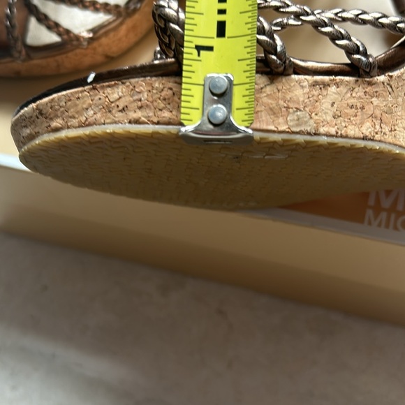 Michael Kors Palm Beach Wedge Sandal Bronze Size 8 - Picture 4 of 13